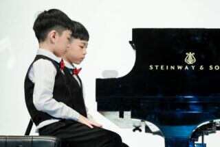 心有灵“熙” 豪“杰”并起 深圳六岁双胞胎兄弟举办专场钢琴演奏会