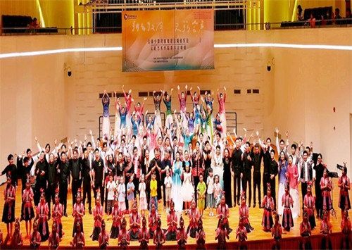 云南少数民族母语合唱音乐会在昆精彩上演