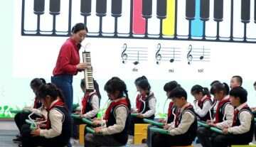 让乐器走进课堂——南京市玄武区举办“小器乐进课堂”教学实践研讨活动