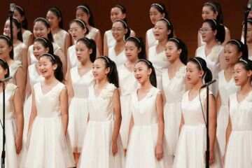 歌颂师恩 “花开·未来”校园合唱新作品音乐会在金帆音乐厅上演